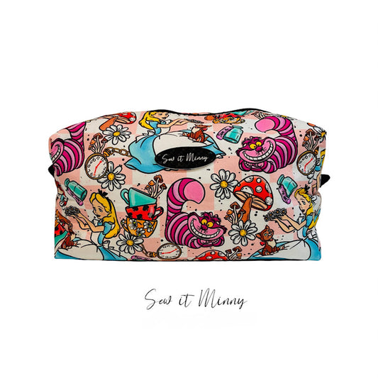 Boxy Pouch - Alice Checker